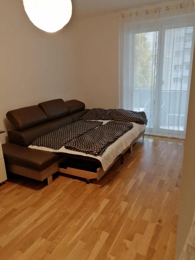 Schone Wohnung Mit Balkon Viena Exterior foto